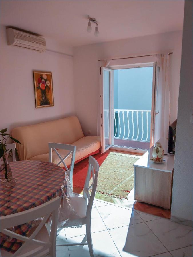 Apartman Riva K พอดโกรา ภายนอก รูปภาพ