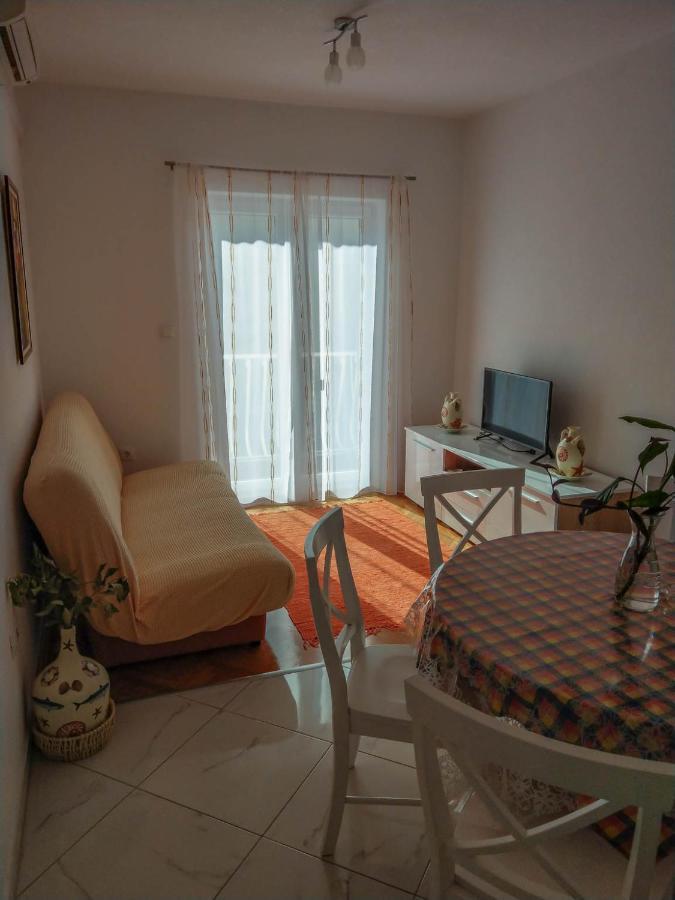 Apartman Riva K พอดโกรา ภายนอก รูปภาพ